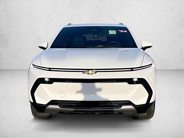 Used 2024 Chevrolet Equinox EV LT FWD image 3