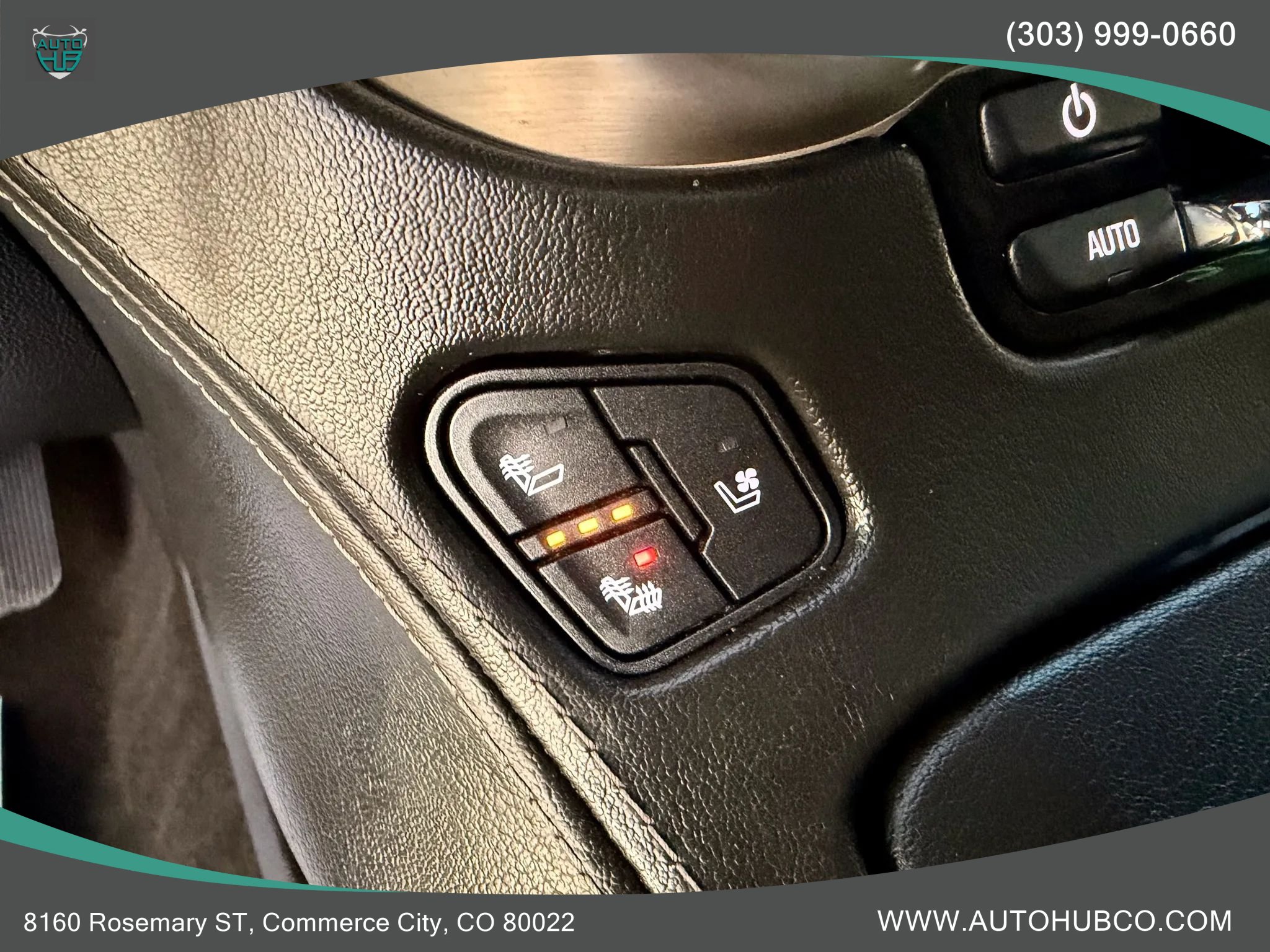 Used 2017 GMC Yukon Denali w/ Open Road Package AWD/4WD image 25