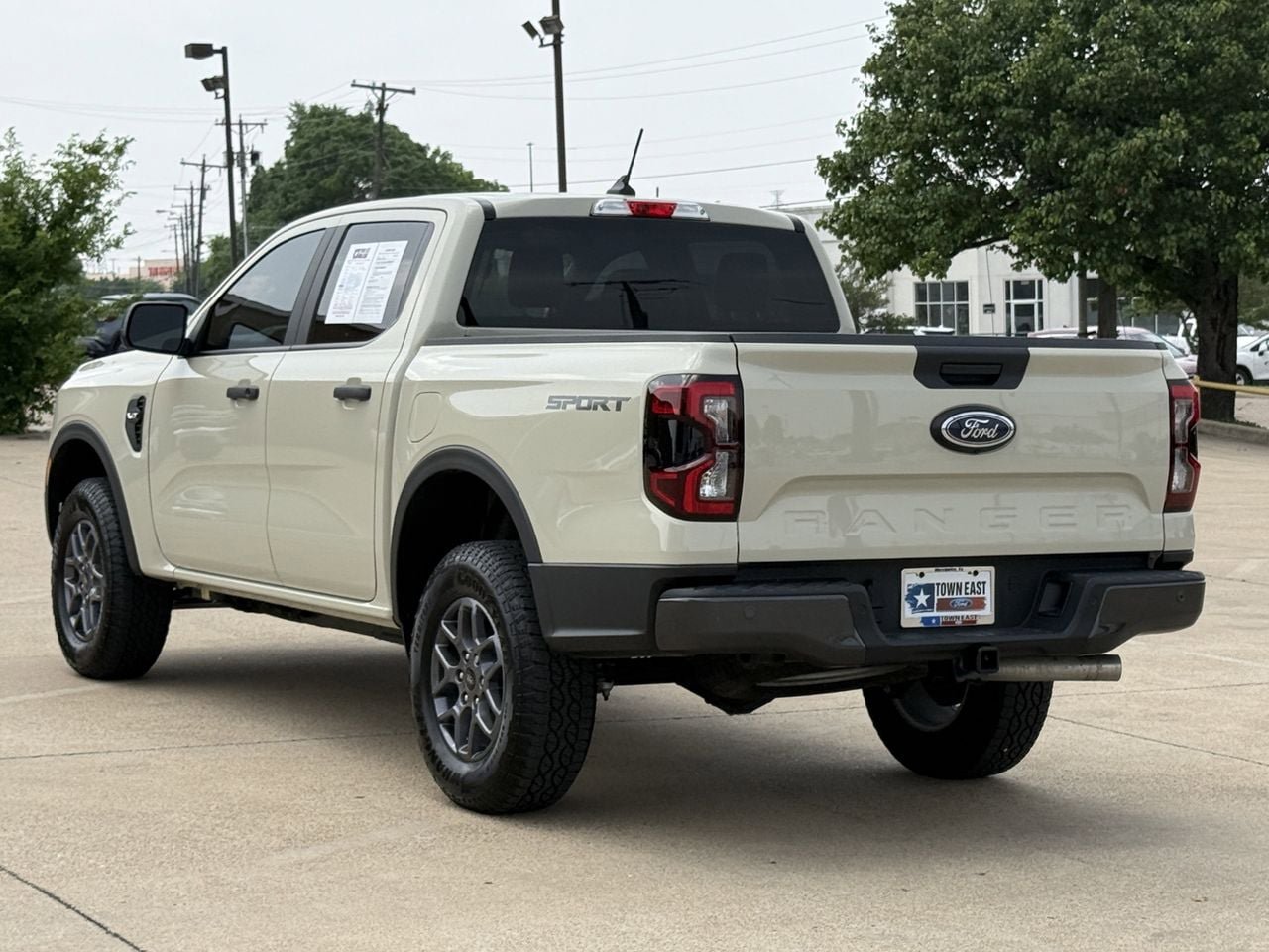 Used 2025 Ford Ranger XLT w/ Trailer Tow Package RWD image 5