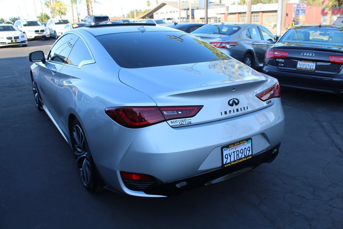 Used 2017 INFINITI Q60 3.0t w/ Premium Plus Package 3.0T RWD image 5