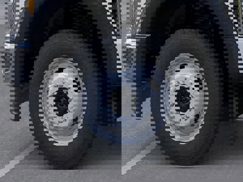 New 2026 Ford F450 XL w/ XL Chrome Package image 19