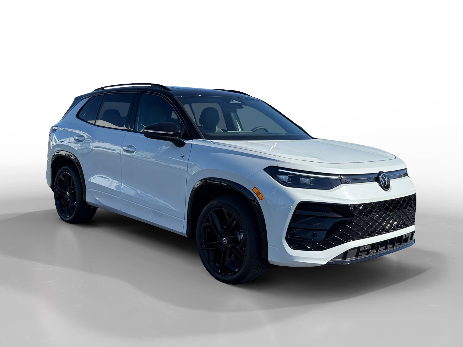 New 2026 Volkswagen Tiguan SE R-Line AWD/4WD image 7