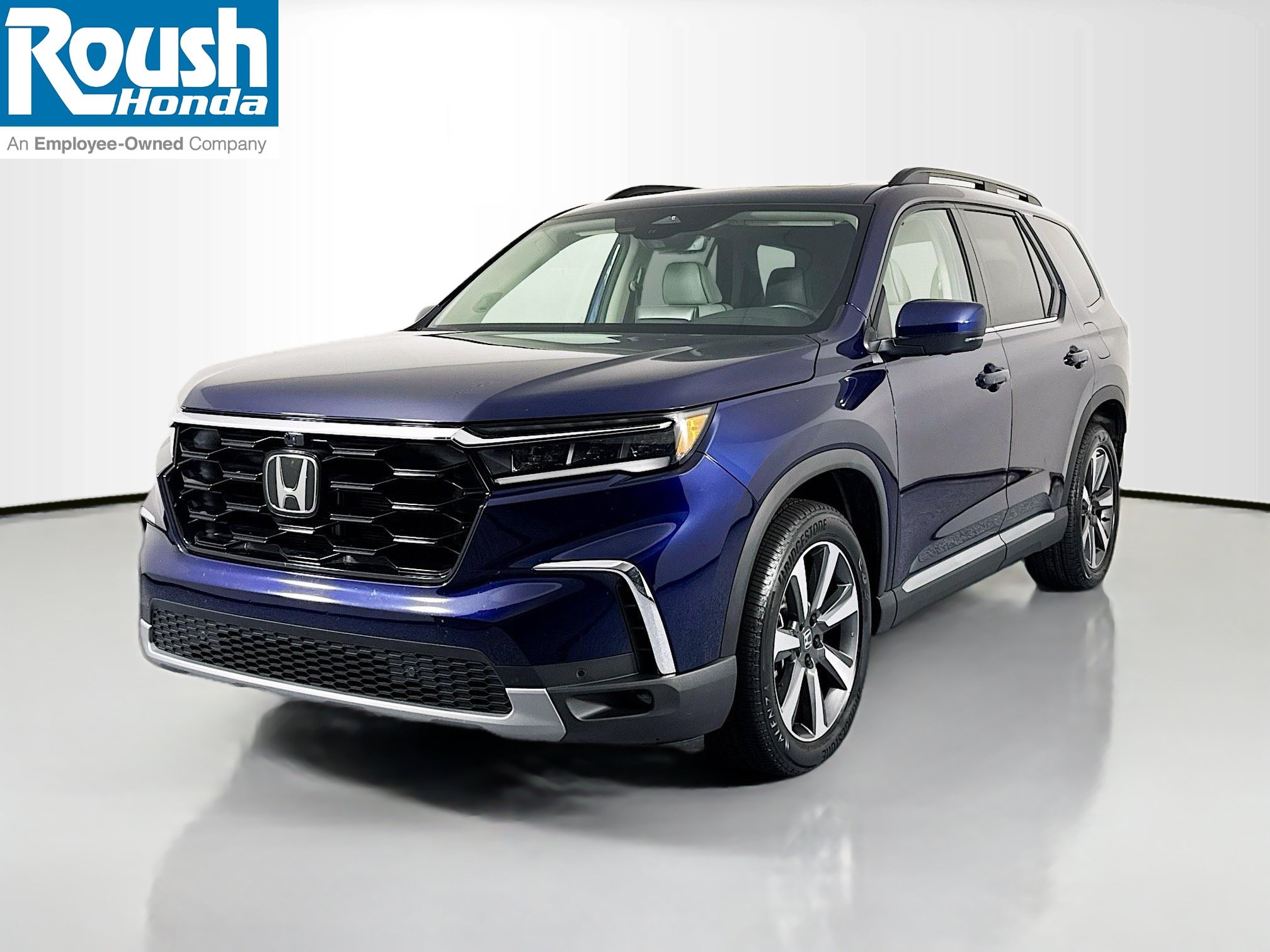 Certified 2023 Honda Pilot Elite image 1