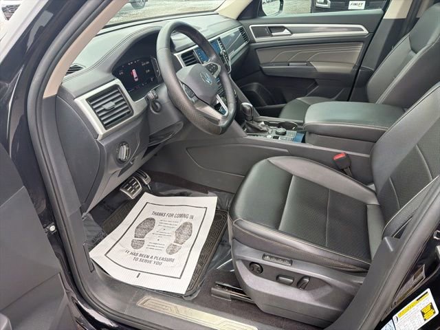 Used 2021 Volkswagen Atlas SEL R-Line image 15