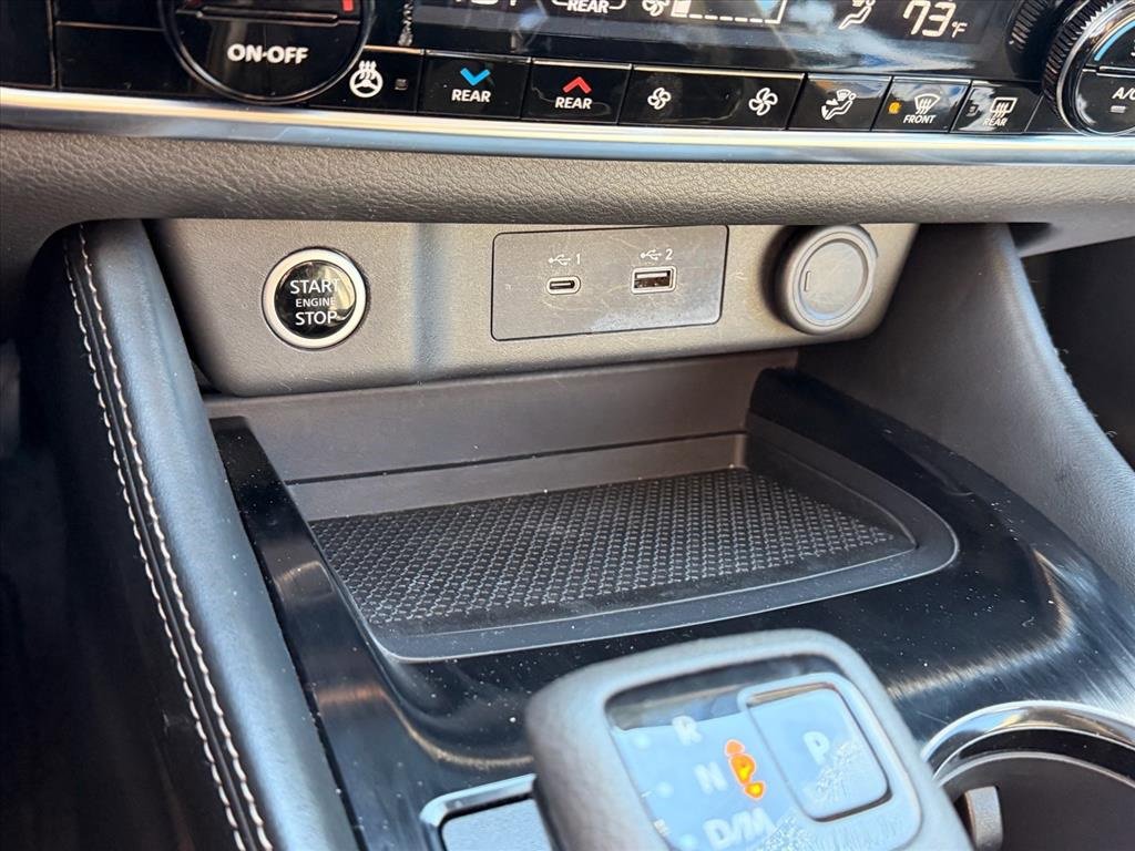 Used 2023 Nissan Rogue SL w/ SL Premium Package image 23