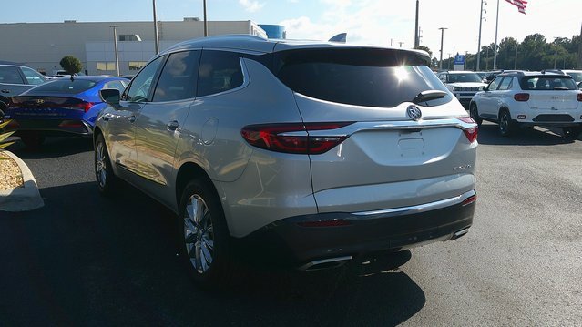 Used 2019 Buick Enclave Premium image 3