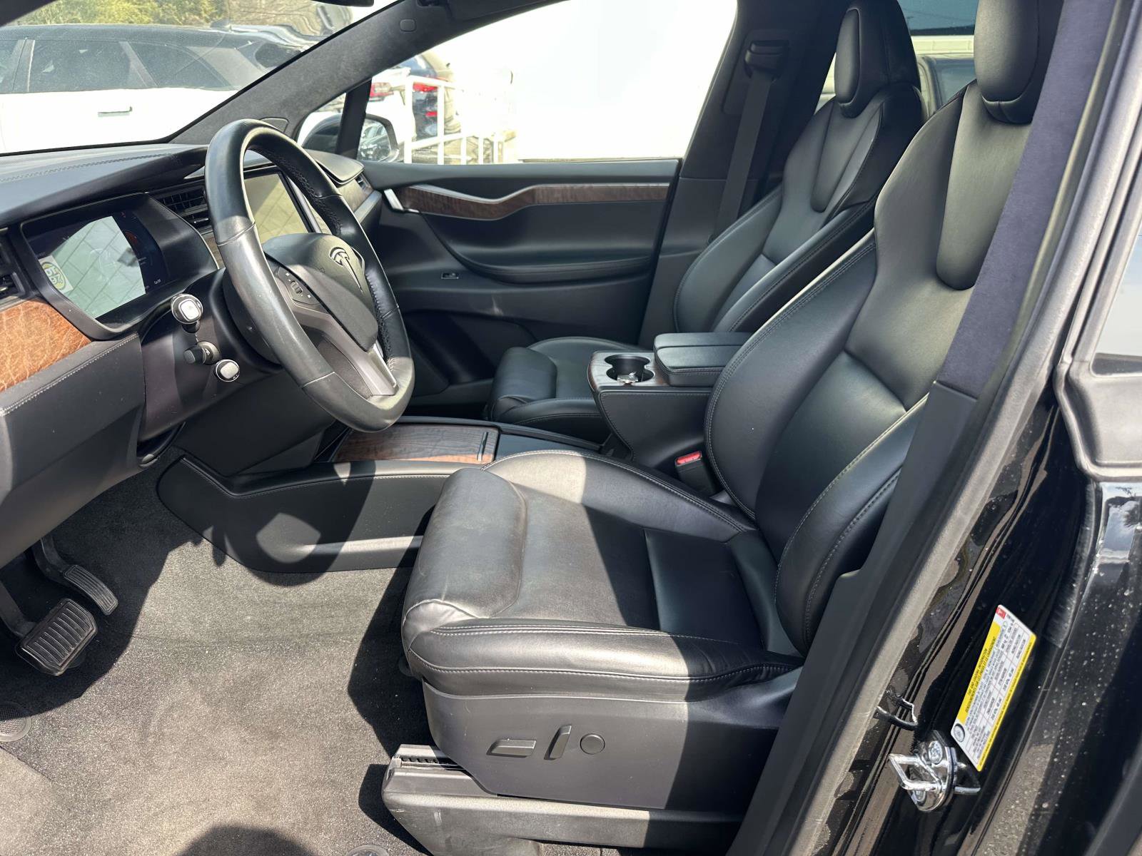 Used 2020 Tesla Model X Long Range AWD/4WD image 15