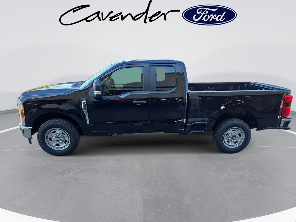 New 2026 Ford F350 XL w/ 360-Degree Camera Package image 8