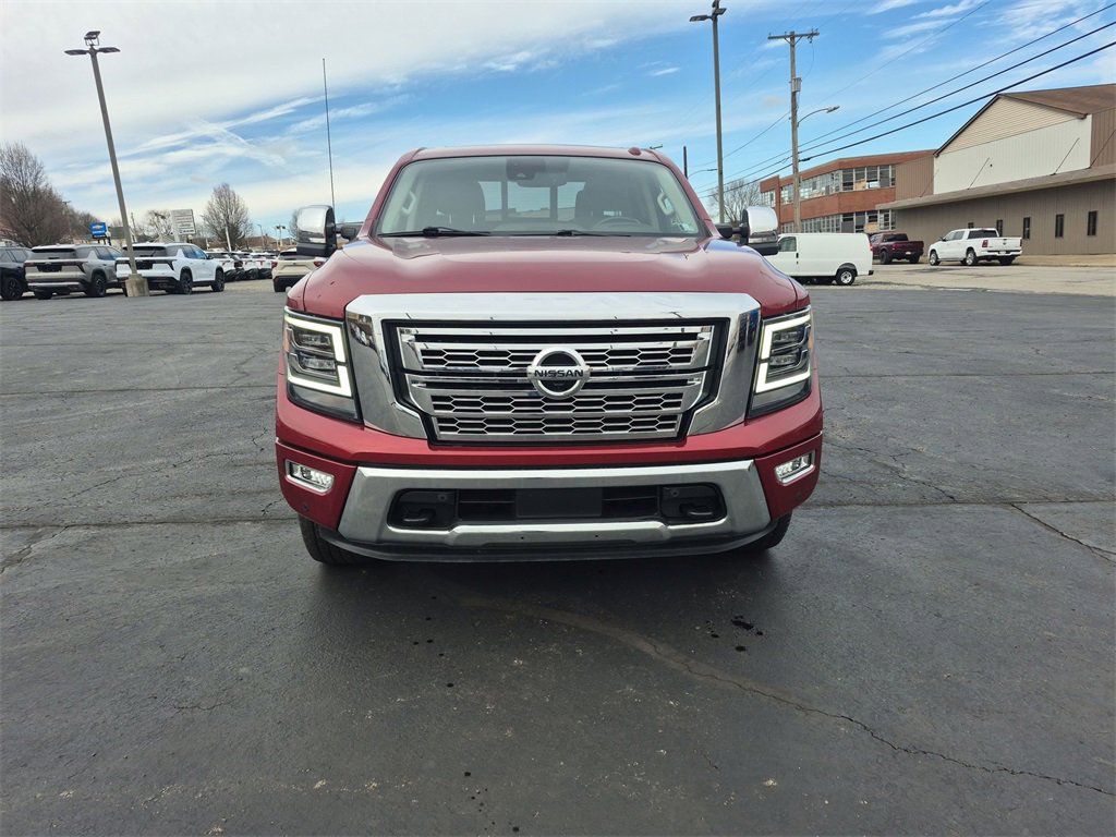 Used 2021 Nissan Titan SL w/ Moonroof Package image 10