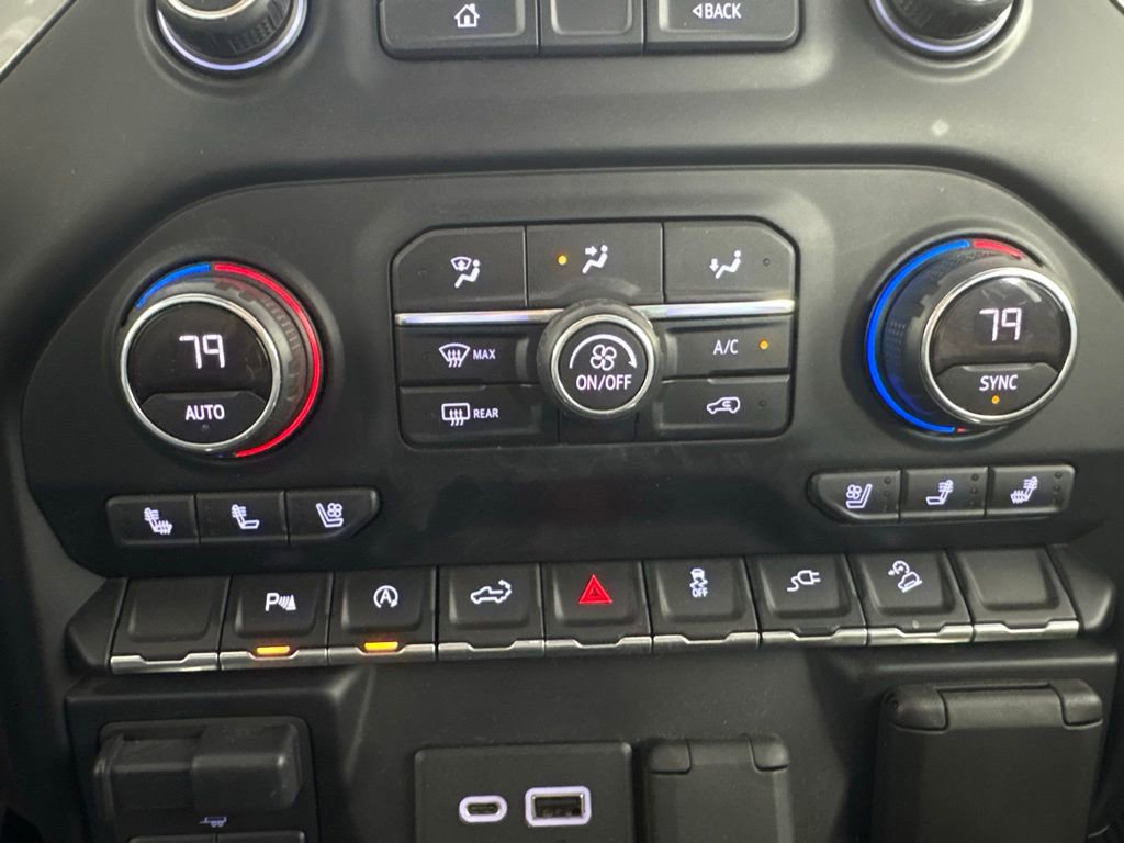 Used 2019 Chevrolet Silverado 1500 LTZ w/ LTZ Plus Package image 27