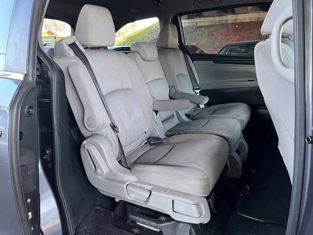Used 2020 Honda Odyssey EX image 34