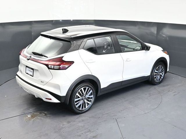 Used 2023 Nissan Kicks SV FWD image 27