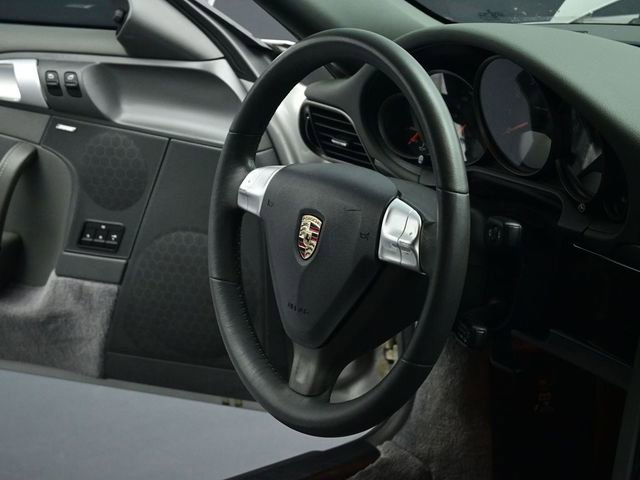 Used 2006 Porsche 911 Carrera RWD image 54