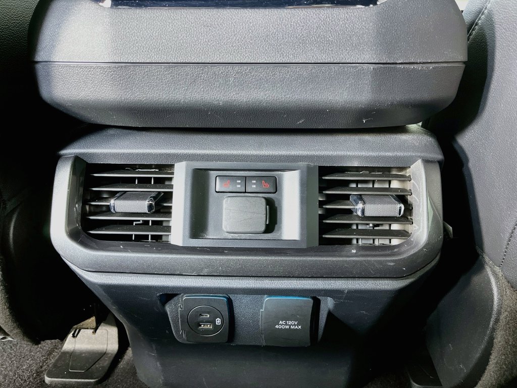 Used 2023 Ford F150 Lariat w/ Equipment Group 502A High AWD/4WD image 34