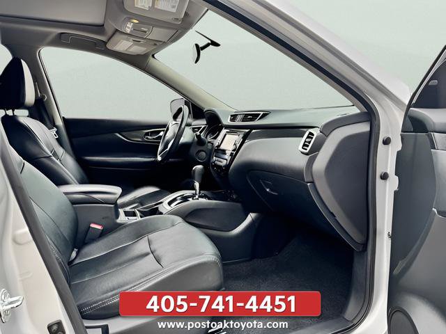 Used 2016 Nissan Rogue SL w/ SL Premium Package AWD/4WD image 25