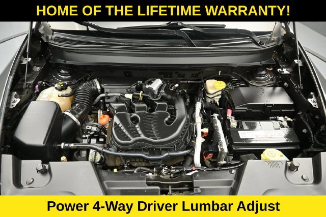 Used 2015 Jeep Cherokee Latitude w/ Comfort/Convenience Group AWD/4WD image 38