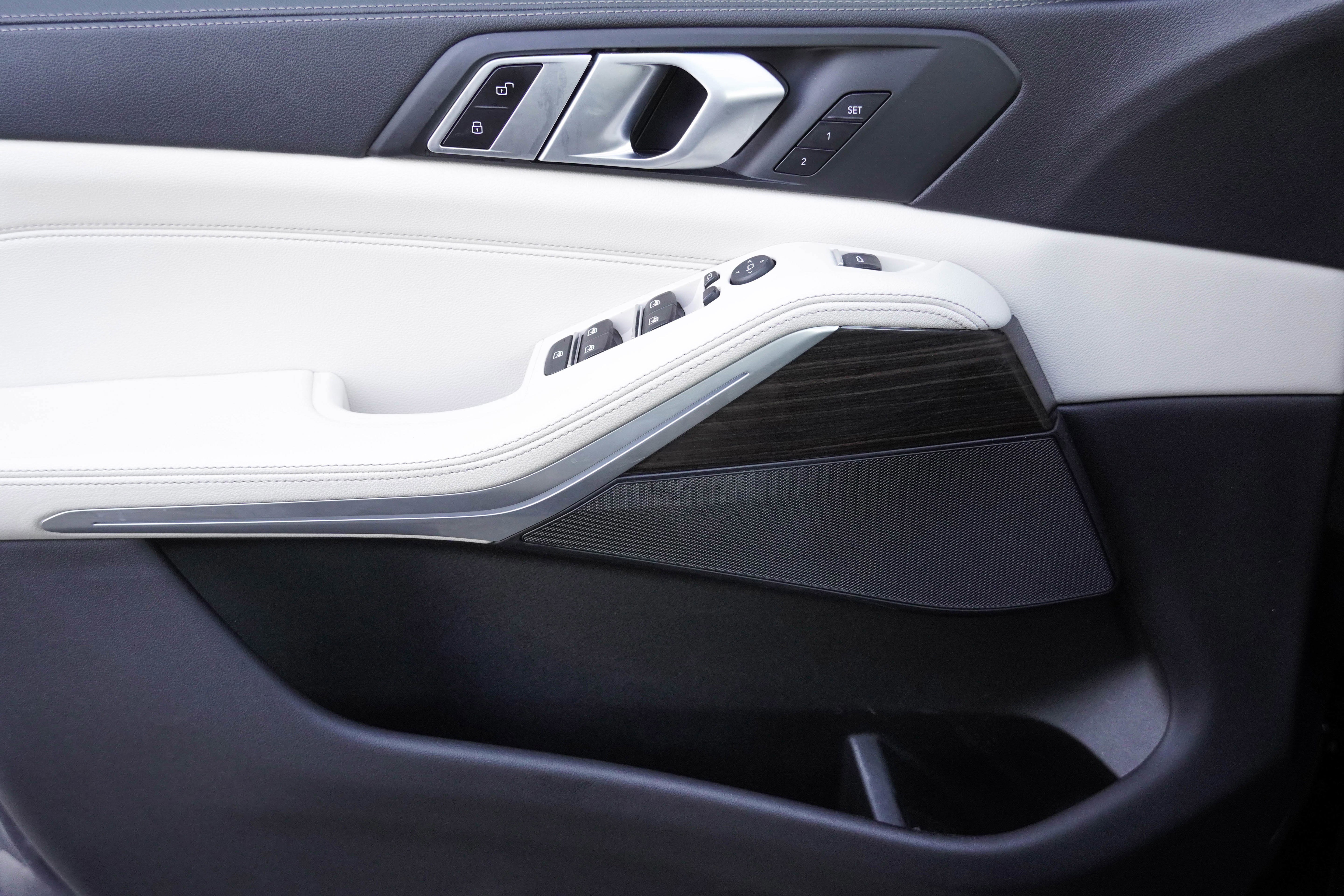 Used 2020 BMW X5 sDrive40i w/ Premium Package image 30