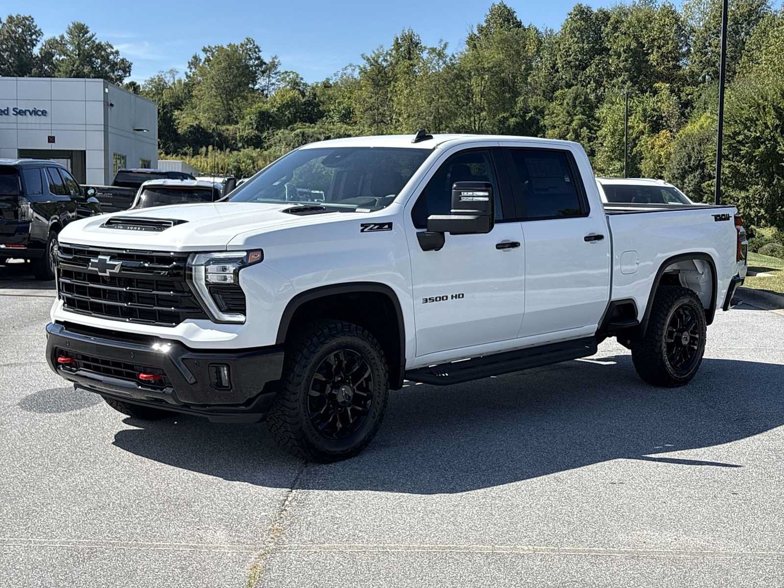 New 2026 Chevrolet Silverado 3500 LT w/ Trail Boss Package AWD/4WD image 2