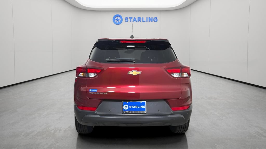 Used 2025 Chevrolet TrailBlazer LS w/ LS Convenience Package FWD image 7