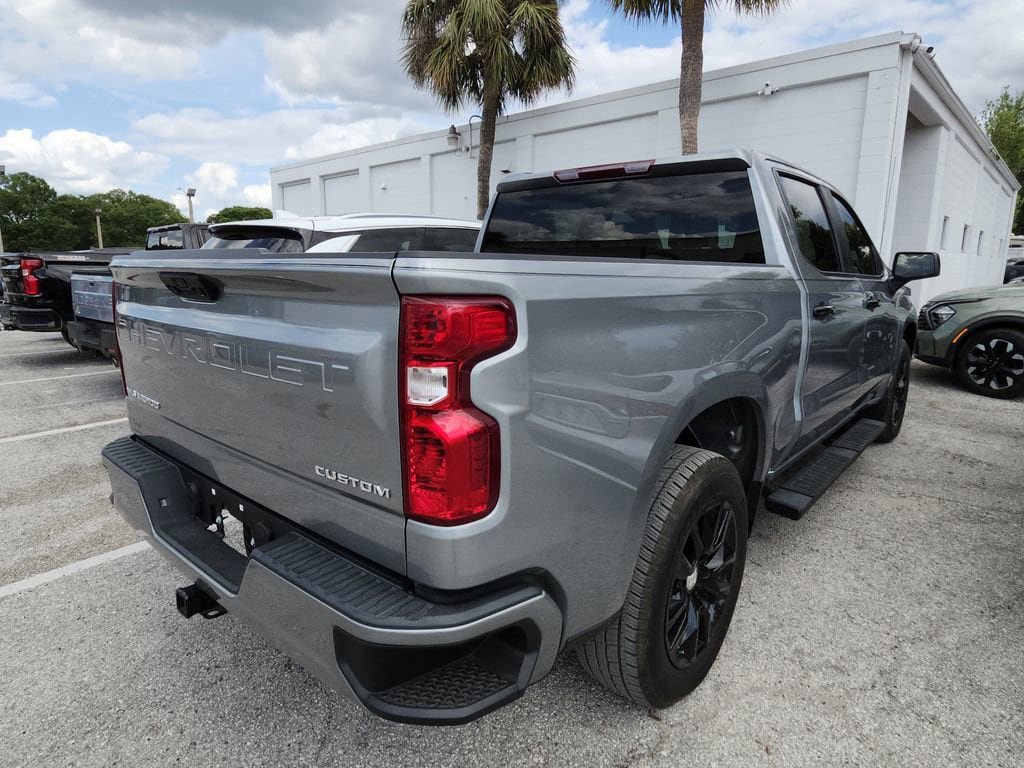 Certified 2024 Chevrolet Silverado 1500 Custom RWD image 2
