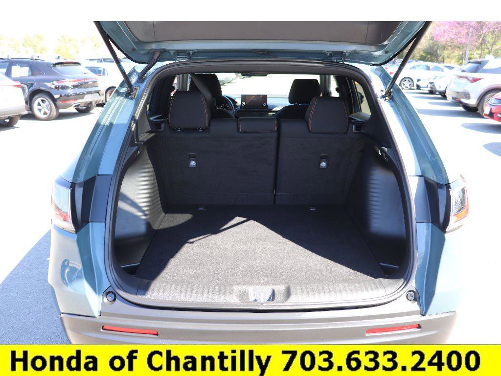 Certified 2025 Honda HR-V Sport image 25