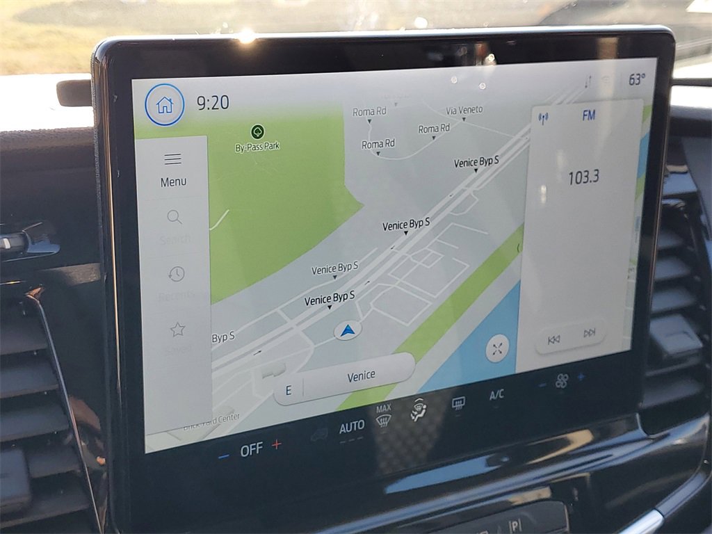 Used 2023 Ford Transit 350 XLT image 33