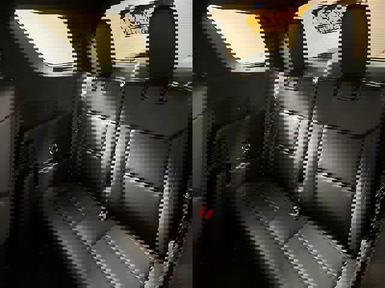 Used 2025 Ford Explorer ST-Line image 26