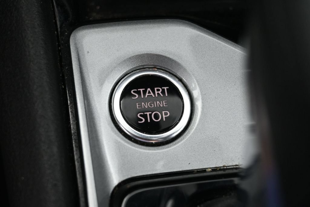 Used 2024 Nissan Altima 2.5 SV FWD image 21