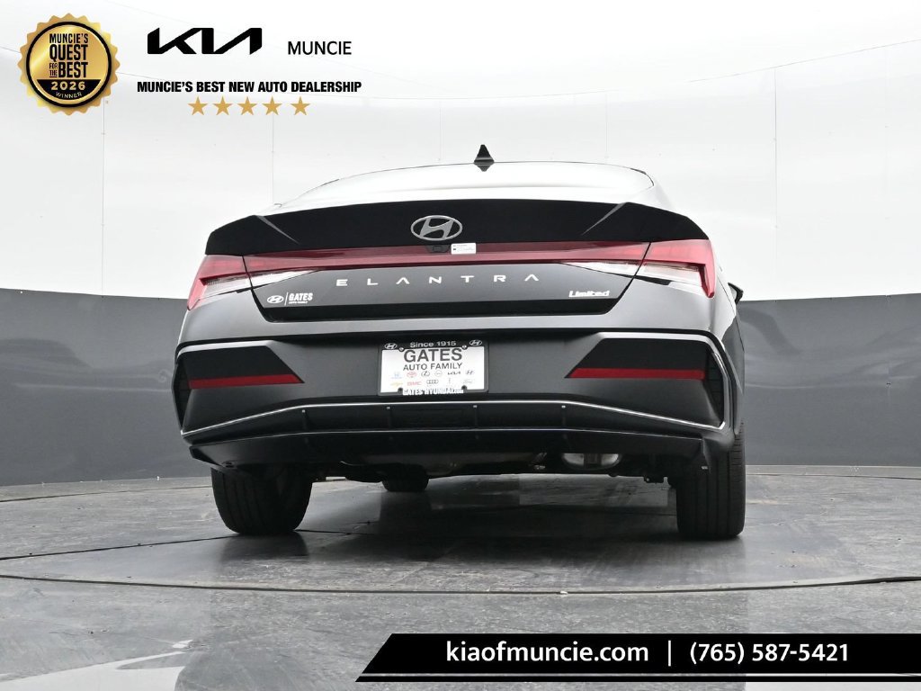 Used 2025 Hyundai Elantra Limited w/ Cargo Package FWD image 37