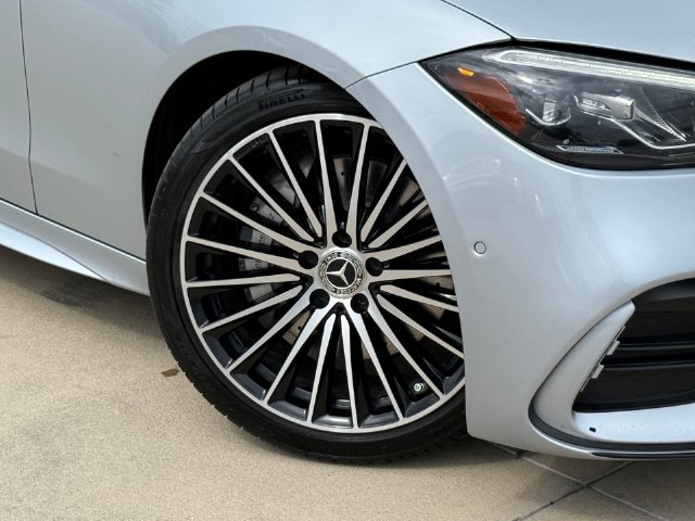 Used 2022 Mercedes-Benz C 300 Sedan image 2