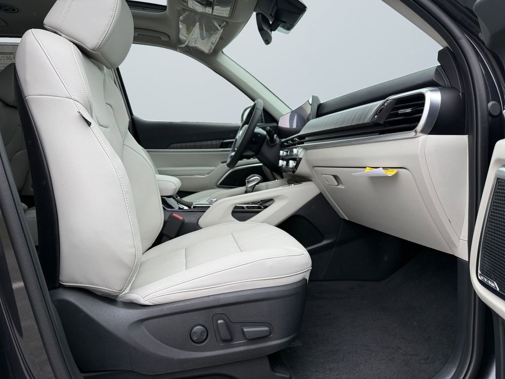 New 2025 Kia Telluride SX w/ SX Captain's Chair Package image 15