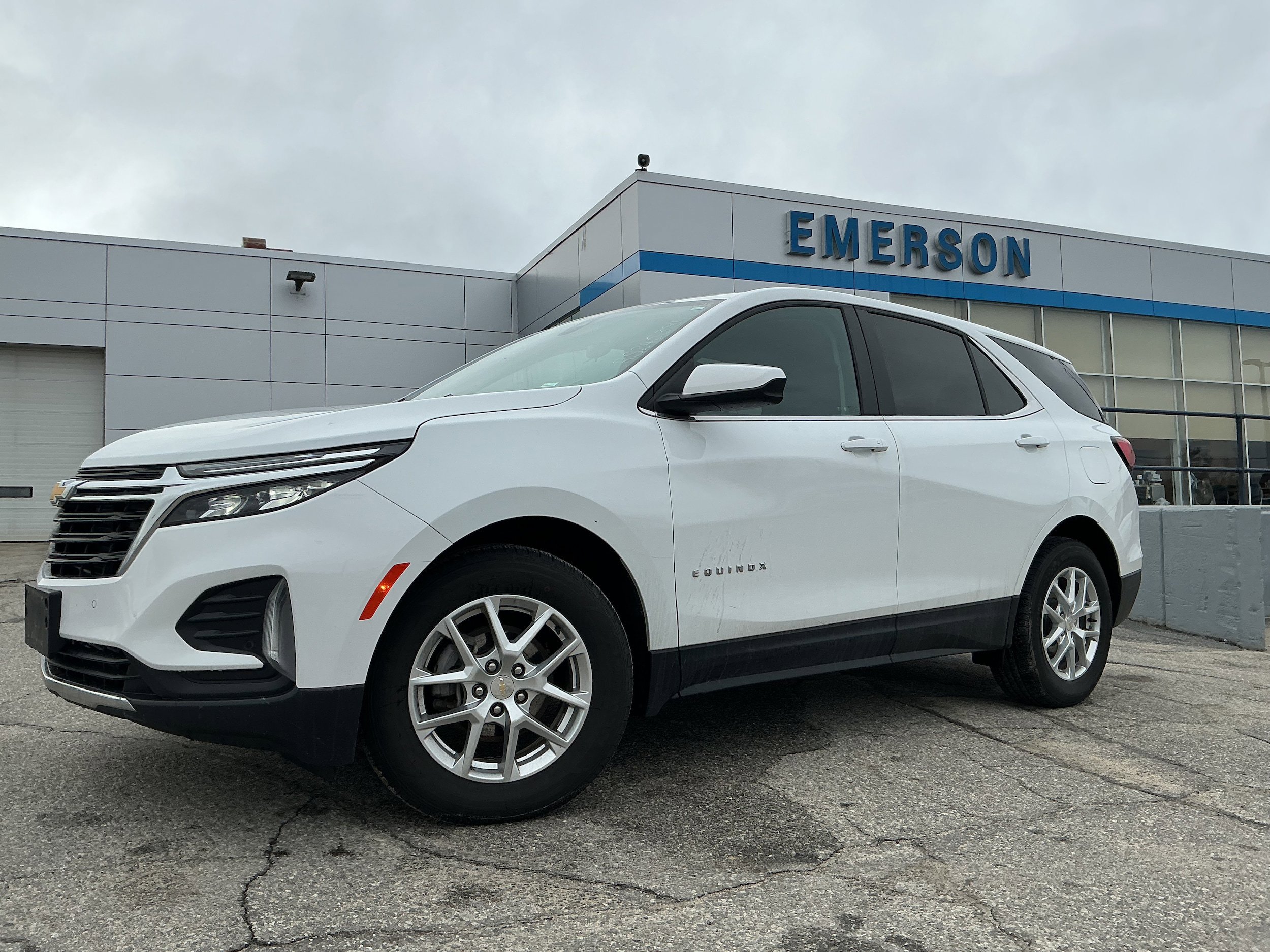 Certified 2024 Chevrolet Equinox LT AWD/4WD image 1