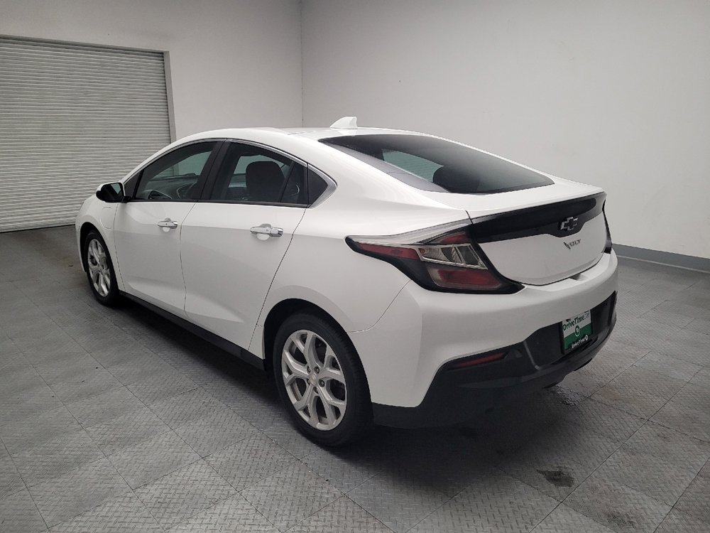 Used 2018 Chevrolet Volt Premier w/ Driver Confidence Package FWD image 5