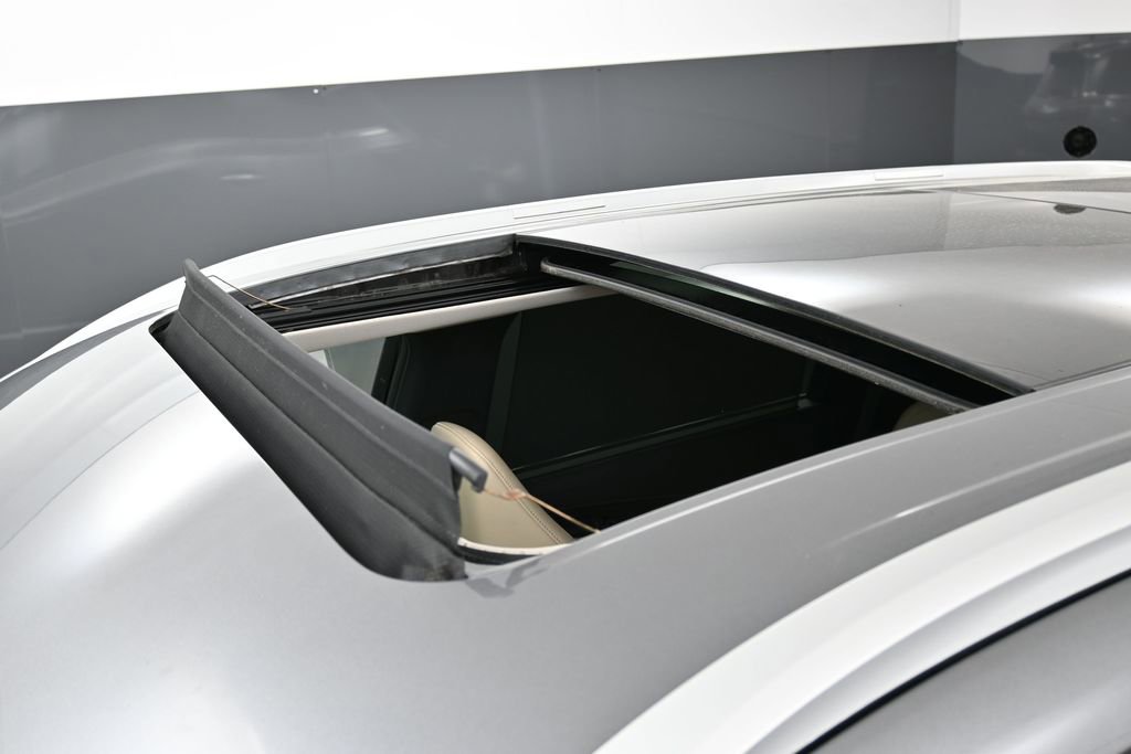 Used 2022 INFINITI QX60 Sensory image 9