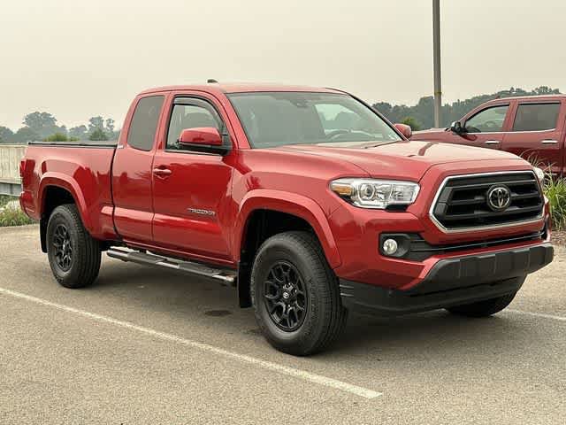 Used 2022 Toyota Tacoma SR5 AWD/4WD image 26