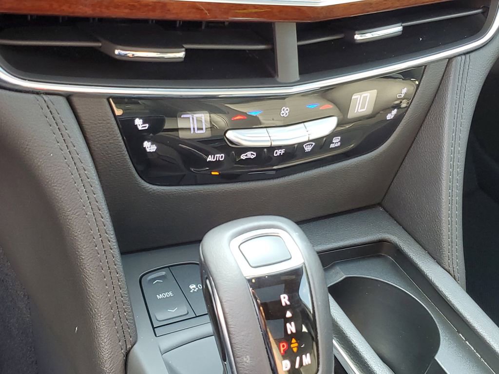 Used 2020 Cadillac CT6 Luxury image 19