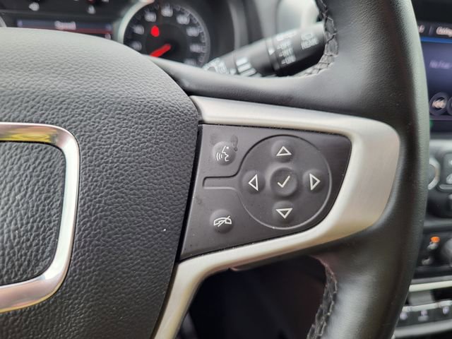 Used 2024 GMC Terrain SLT image 24