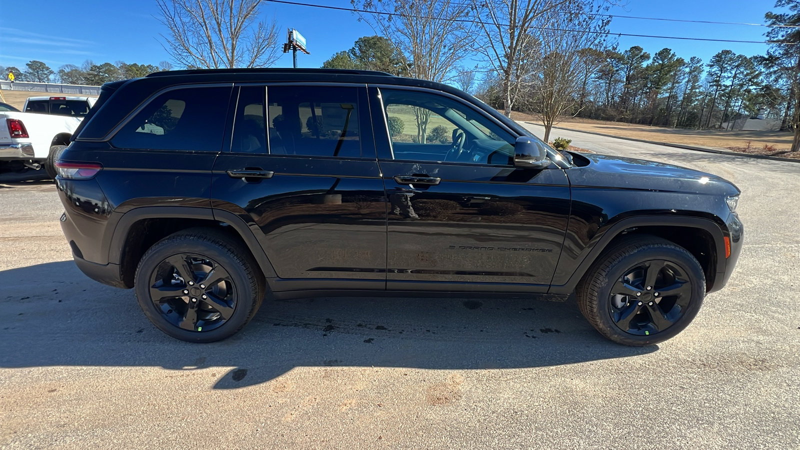 New 2026 Jeep Grand Cherokee Limited image 7
