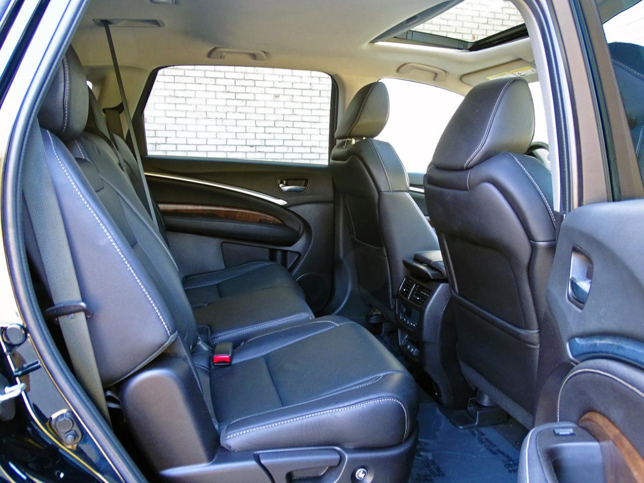 Used 2020 Acura MDX SH-AWD w/Technology Pkg image 21