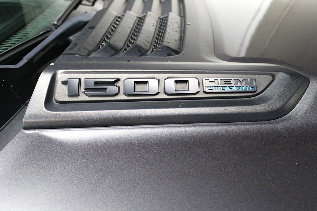 Certified 2021 RAM 1500 Limited w/ Night Edition image 43