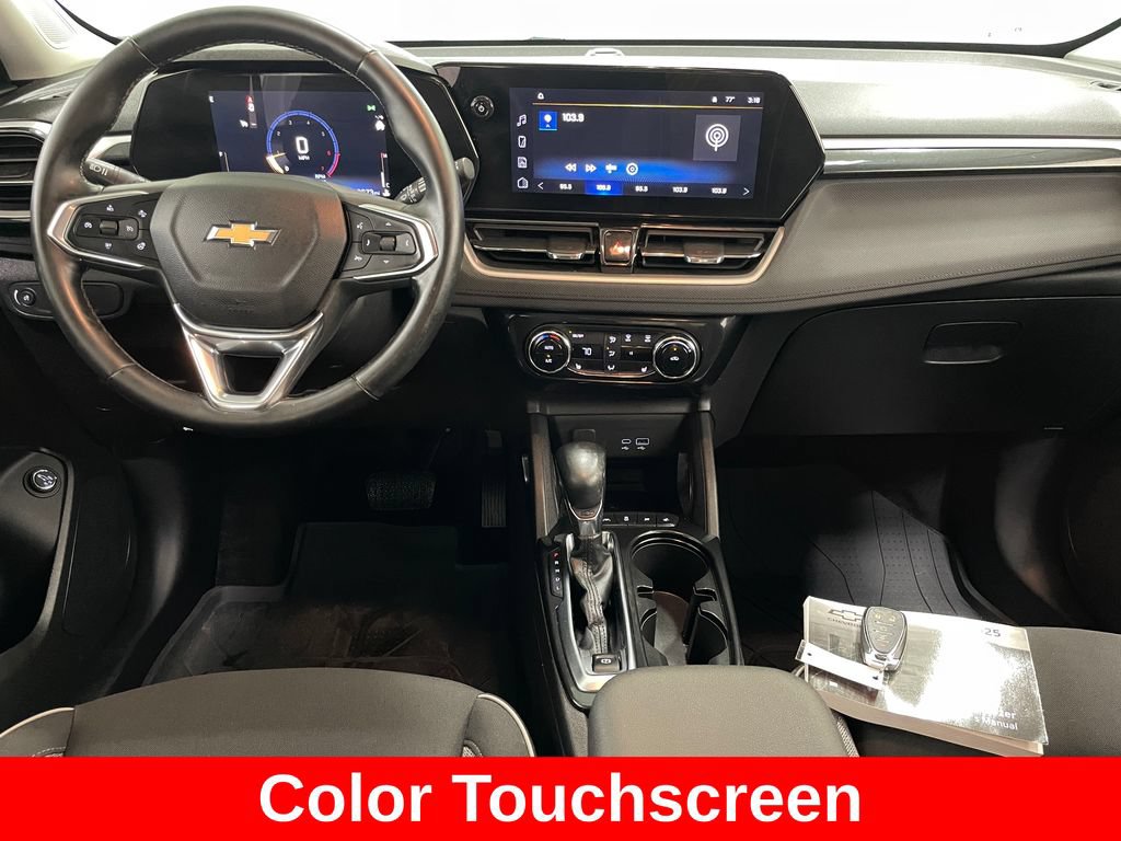 Certified 2025 Chevrolet TrailBlazer LT w/ Convenience Package FWD image 2