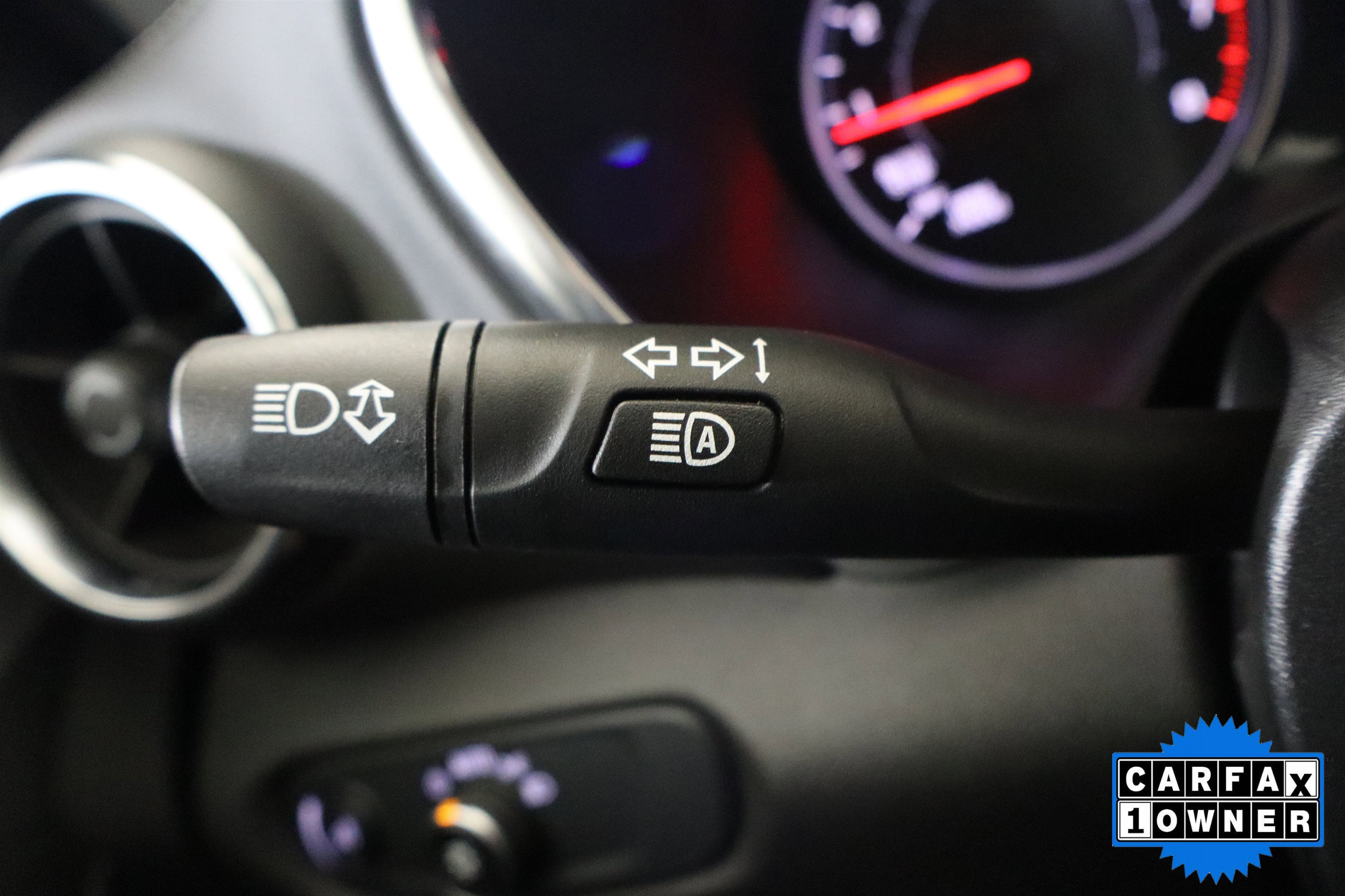 Used 2025 Chevrolet Blazer LT image 29