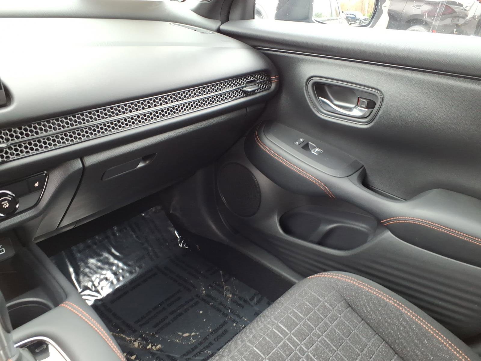 Certified 2024 Honda HR-V Sport image 25