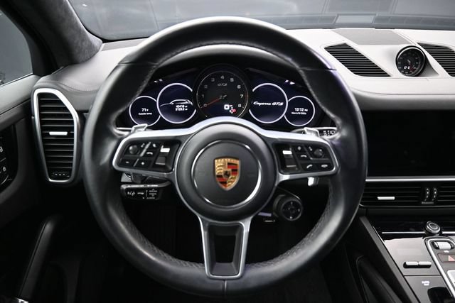 Used 2023 Porsche Cayenne GTS AWD/4WD image 14