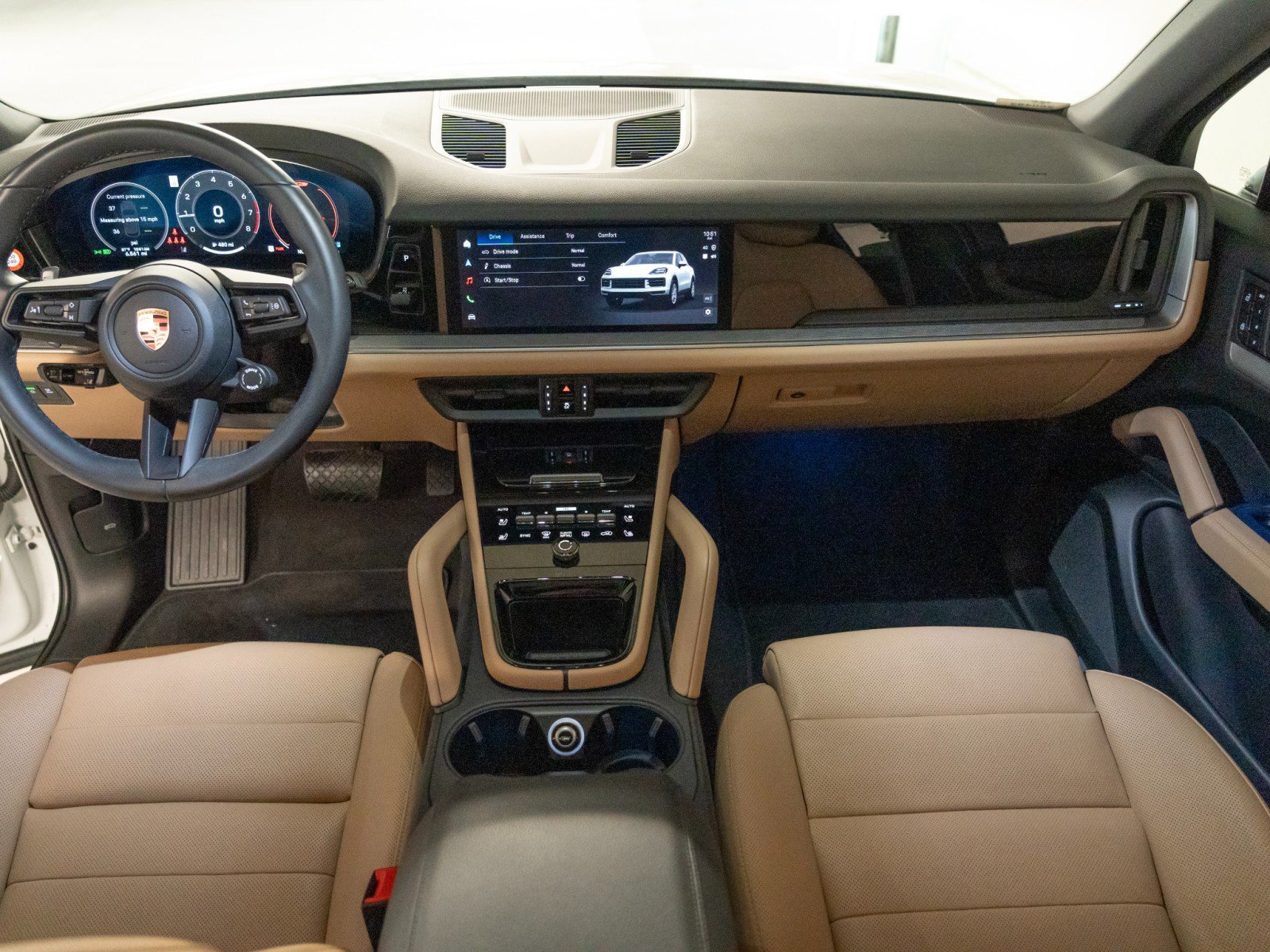Certified 2026 Porsche Cayenne AWD/4WD image 25