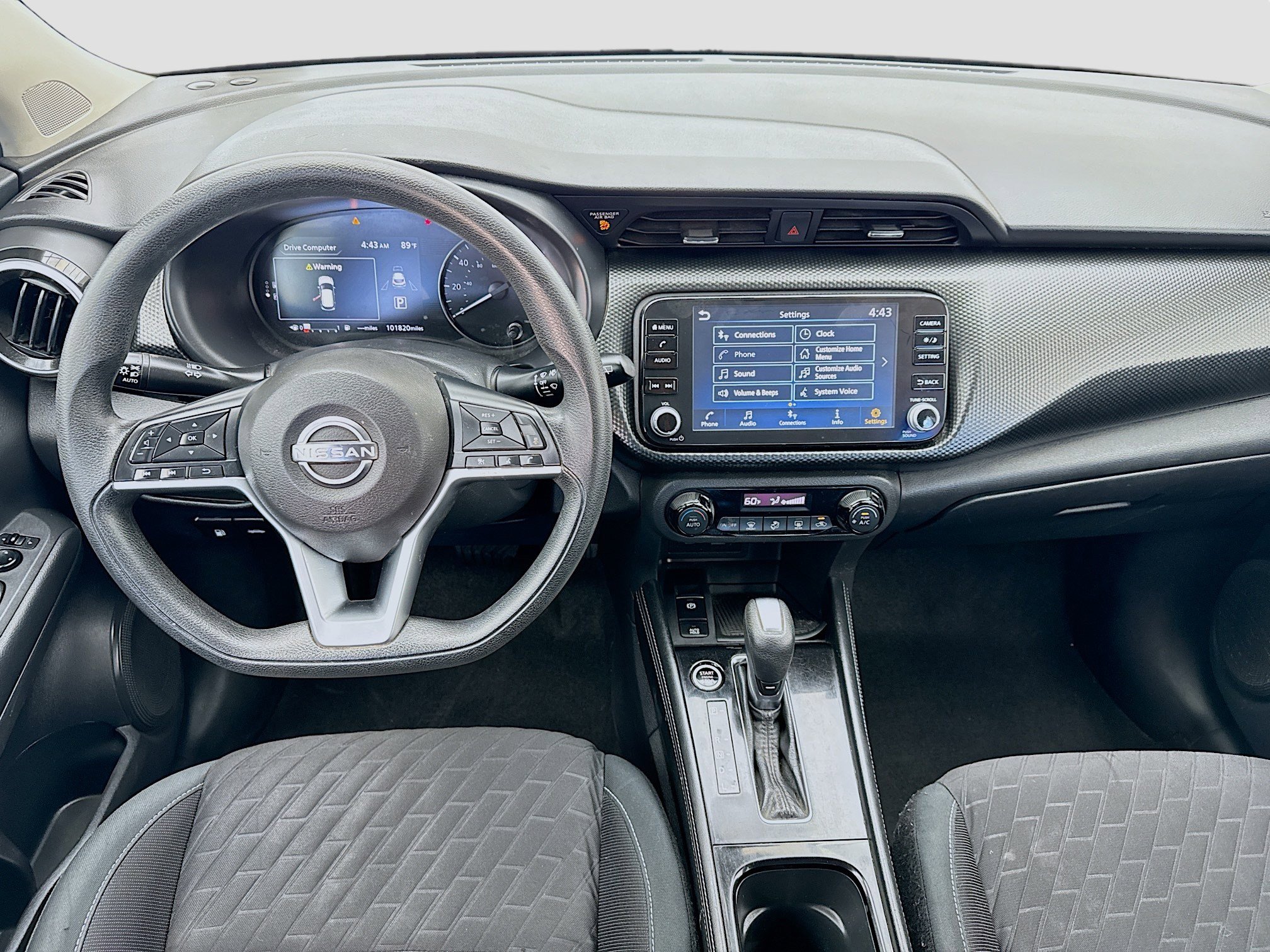 Used 2022 Nissan Kicks SV image 14