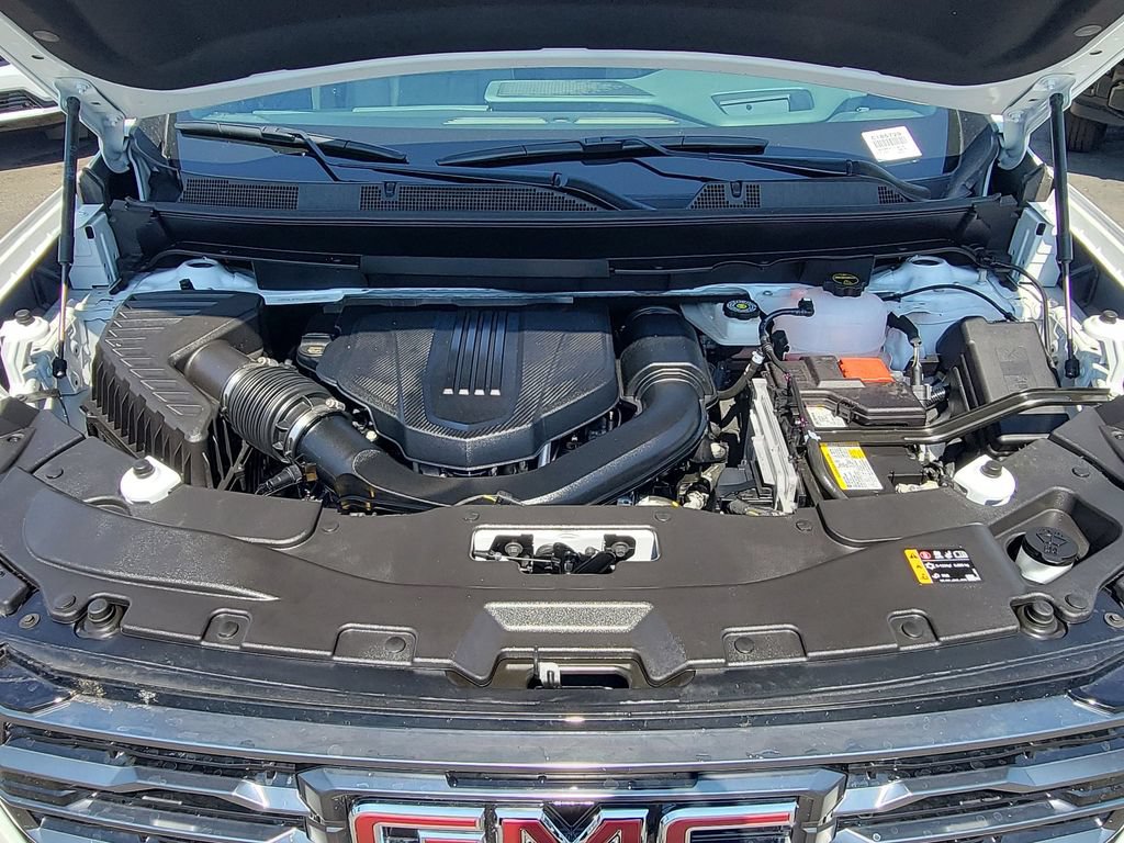 Used 2026 GMC Acadia AT4 w/ Luxury Package AWD/4WD image 31