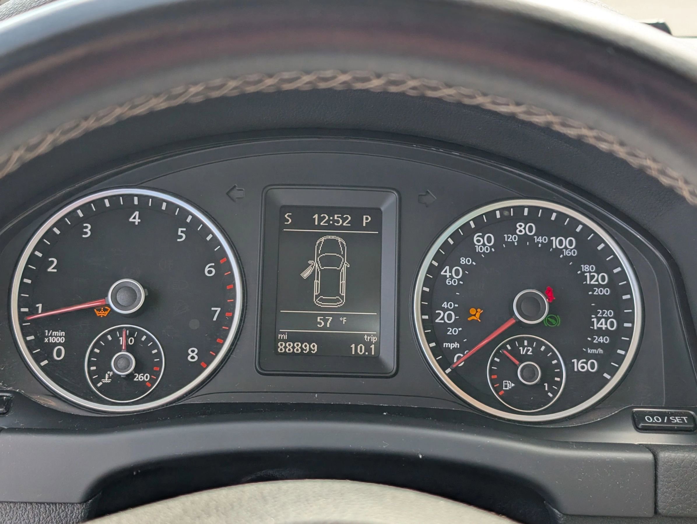 Used 2016 Volkswagen Tiguan SE image 17