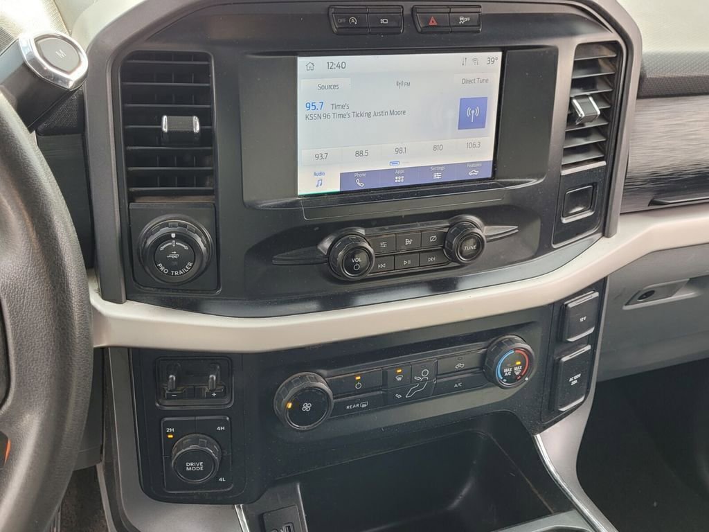 Used 2021 Ford F150 XLT w/ Trailer Tow Package image 16