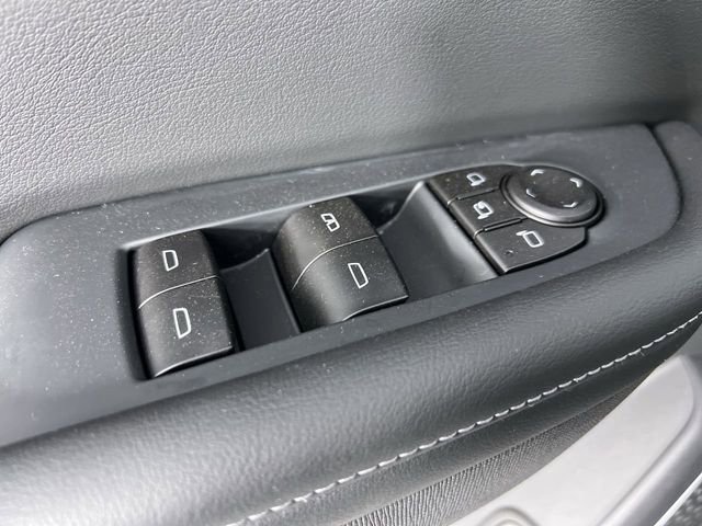 Used 2026 Buick Enclave Preferred w/ LPO, All-Weather Package image 23